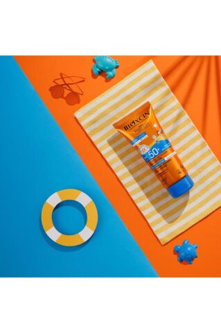 Bioxcin Sun Care Çok Çok Yüksek Korumalı Çocuk Güneş Kremi 50 Spf - % 100 Botanik Aktif 200 ml